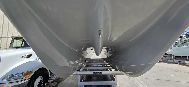 Slide: The Image of Invincible 35 2020 - 5752082