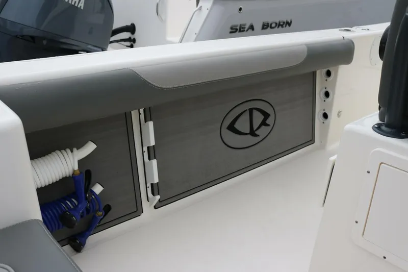 Slide: The Image of Sea Born LX 26 - Dive Door 2024 26' Sea Born LX 26 - 5752961