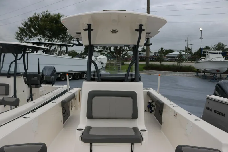 Slide: The Image of Sea Born LX 26 - Forward Seating 2024 26' Sea Born LX 26 - 5752964