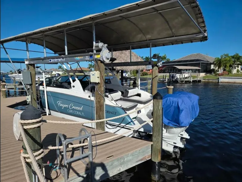 Slide: The Image of Cobalt R8 2022 - 5748922