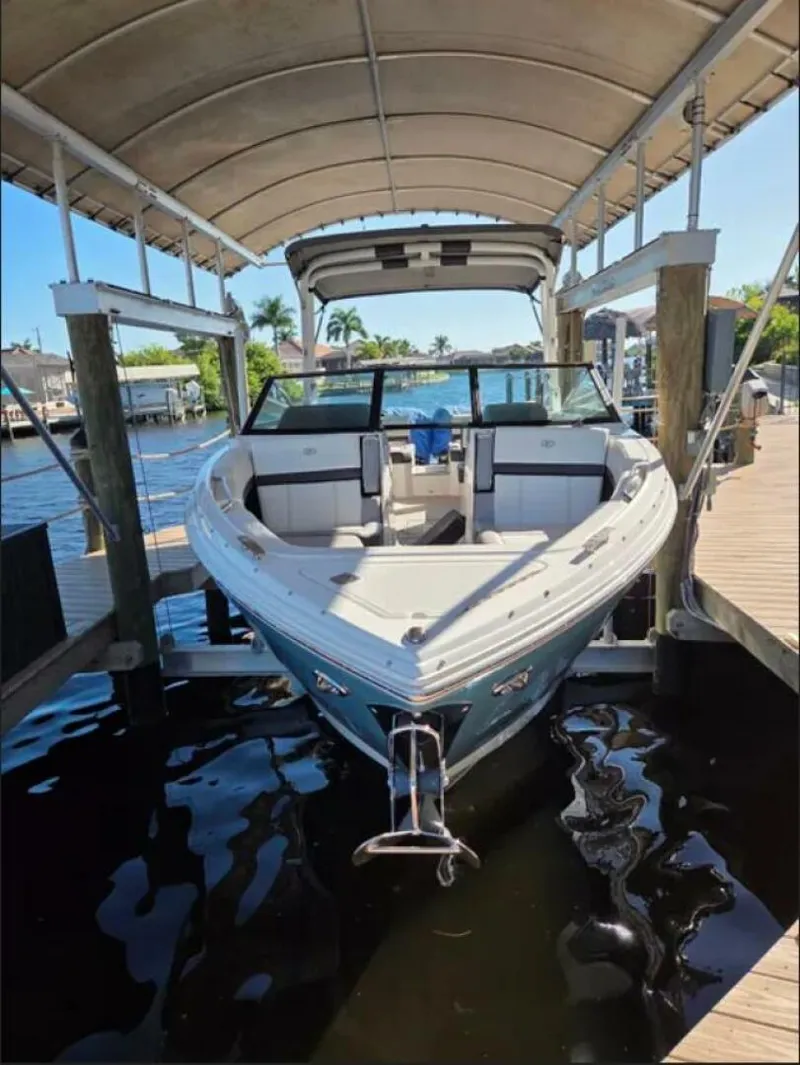 Slide: The Image of Cobalt R8 2022 - 5748925