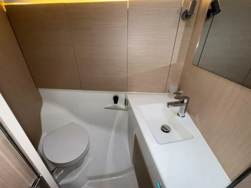 Slide: The Image of Beneteau Oceanis 40.1 2022 - 5749068