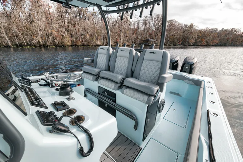 Slide: The Image of Front Runner 36 Center Console 2026 - 5749045