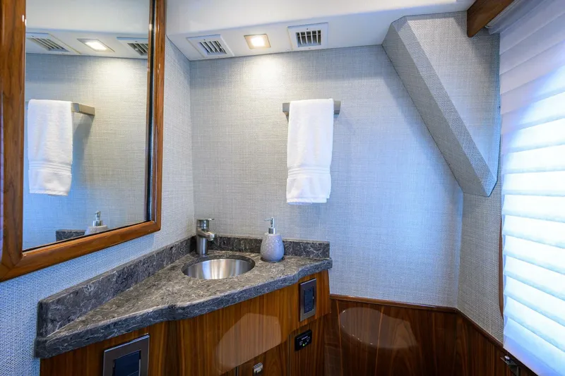 Slide: The Image of Viking 72 - Corintios - Interior Day Head 2018 Viking Enclosed Bridge - Corintios - 5755444