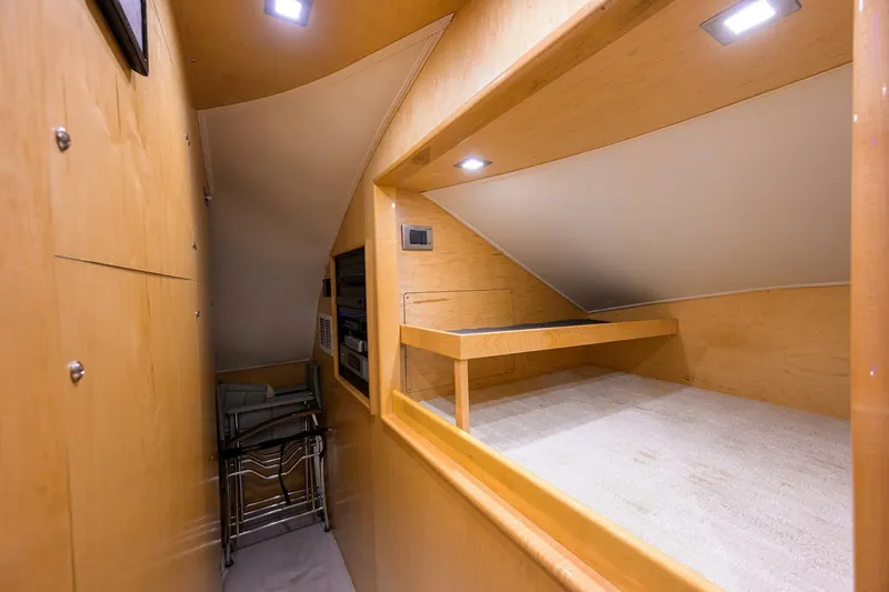 Slide: The Image of Viking 72 - Corintios - Interior Storage 2018 Viking Enclosed Bridge - Corintios - 5755446
