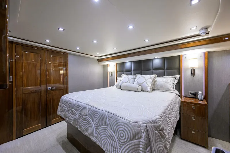 Slide: The Image of Viking 72 - Corintios - Interior Stateroom 2018 Viking Enclosed Bridge - Corintios - 5755472
