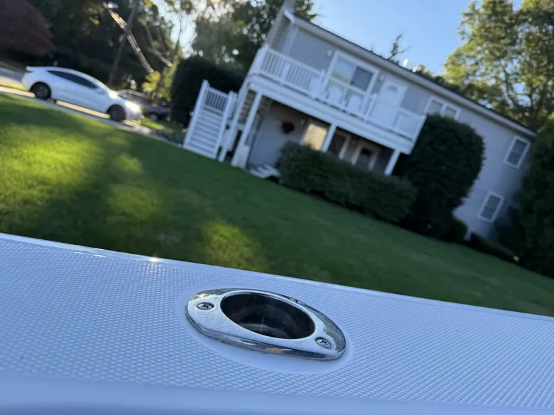 Slide: The Image of Everglades 243 Center Console 2023 - 5749381