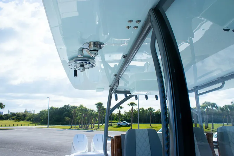 Slide: The Image of Front Runner 43 Catamaran 2026 - 5749506