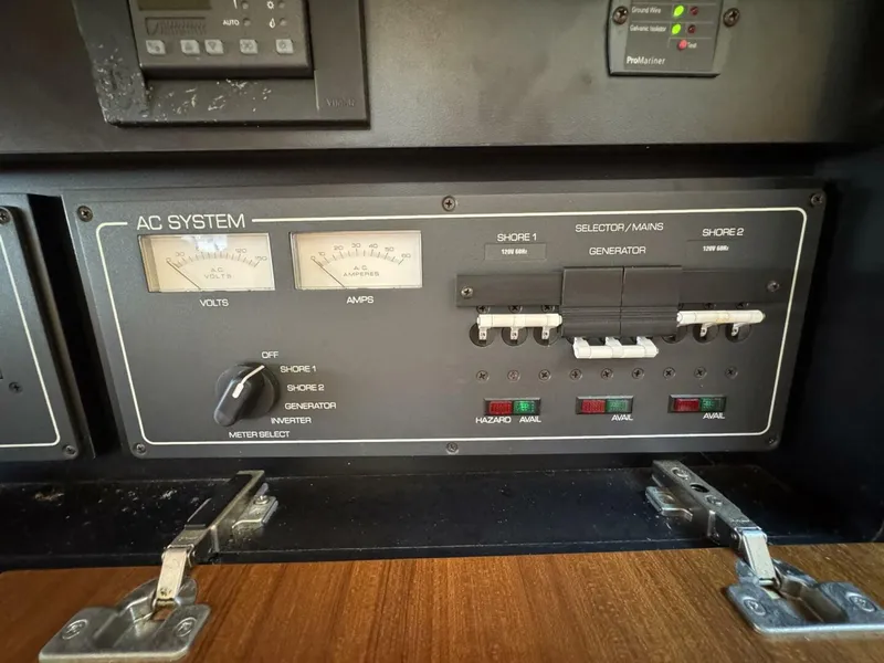 Slide: The Image of Tiara 3200 Open 2005 - 5749814