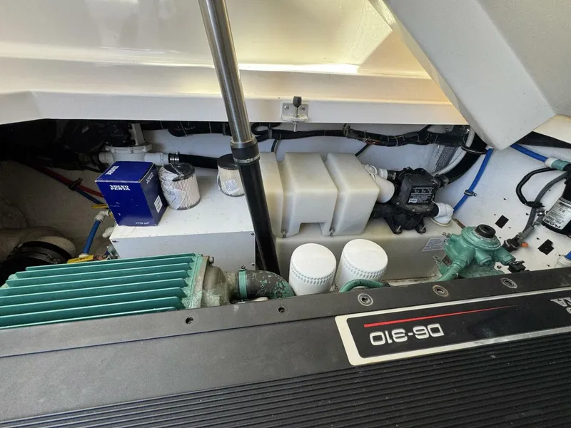 Slide: The Image of Tiara 3200 Open 2005 - 5749821