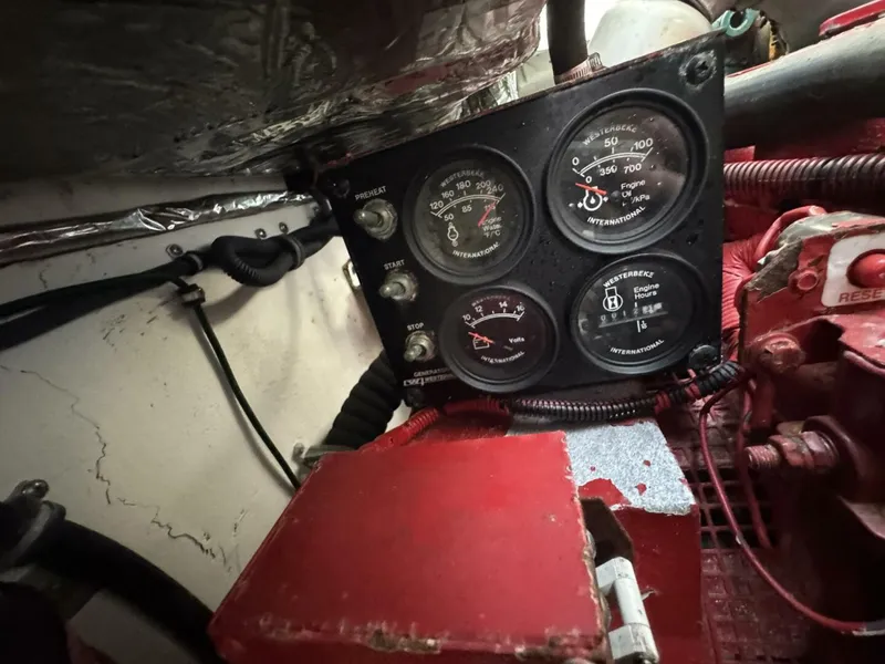 Slide: The Image of Tiara 3200 Open 2005 - 5749826