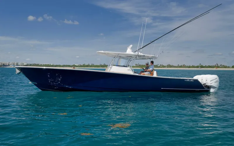 Slide: The Image of Valhalla Boatworks 41 2022 - 5749860