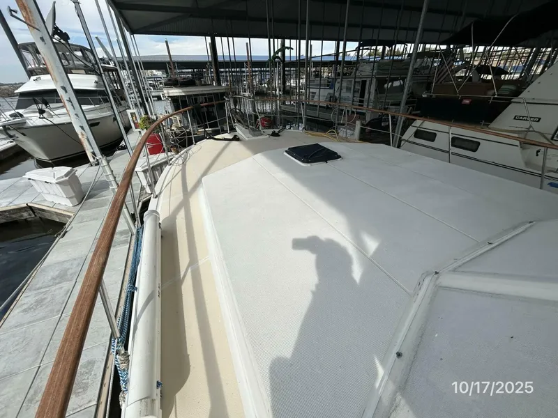 Slide: The Image of 40' Kha Shing foredeck1 - 5753528