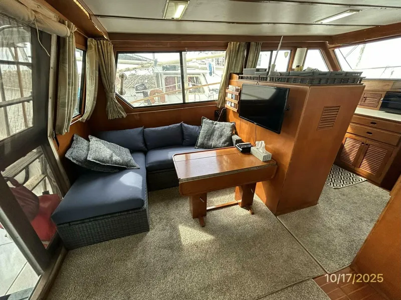 Slide: The Image of 40' Kha Shing salon port - 5753621