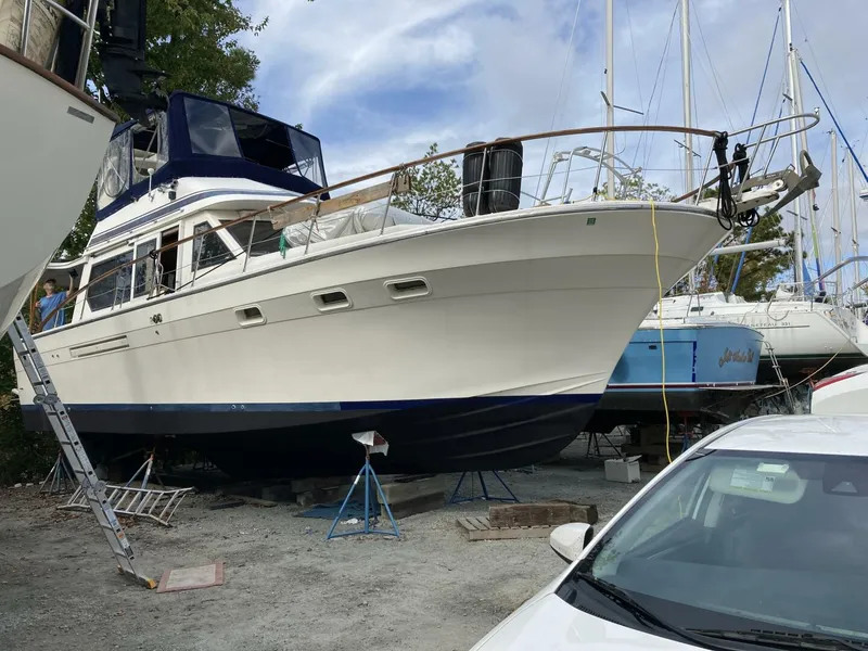 Slide: The Image of 40' Kha Shing hauled out1 - 5761294