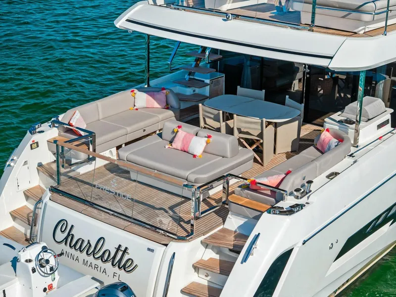 Slide: The Image of 2023 Prestige X70 'Charlotte' - 5750506