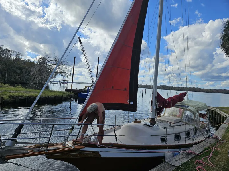 Slide: The Image of Bayfield 32 C 1988 - 5750335