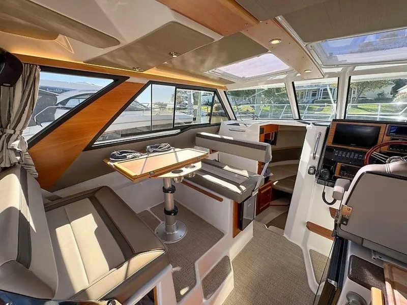 Slide: The Image of 0005436682 - 5751405