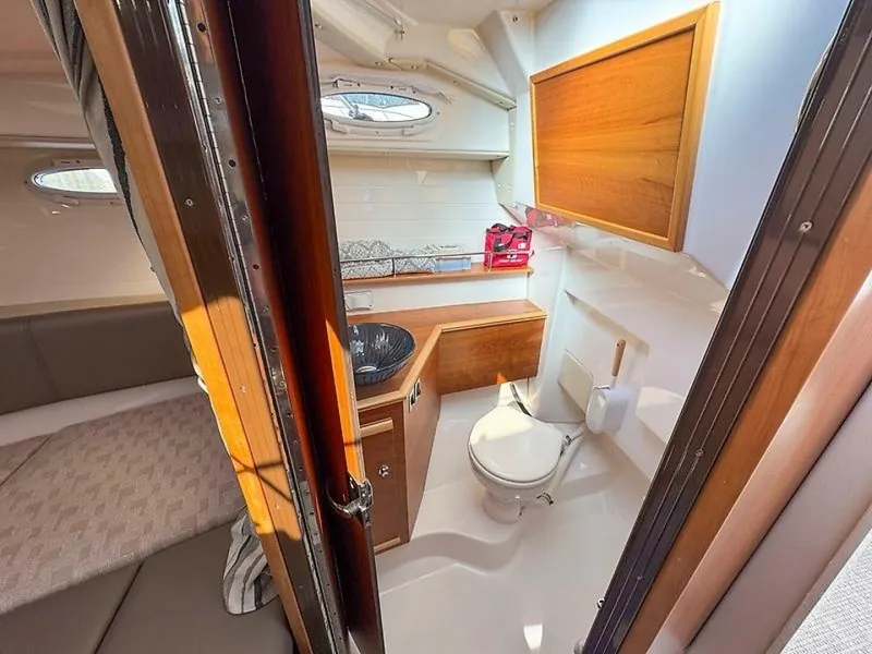 Slide: The Image of 0005436725 - 5751416