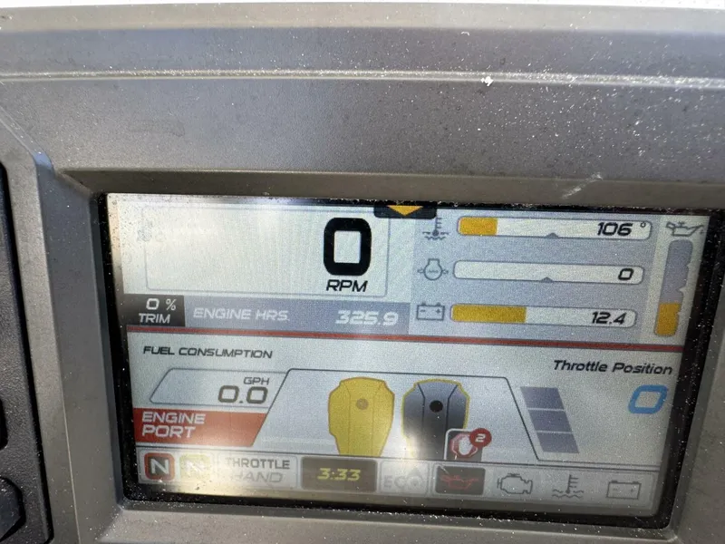 Slide: The Image of Hydra-Sports Vector 3300 CC 2004 - 5751386