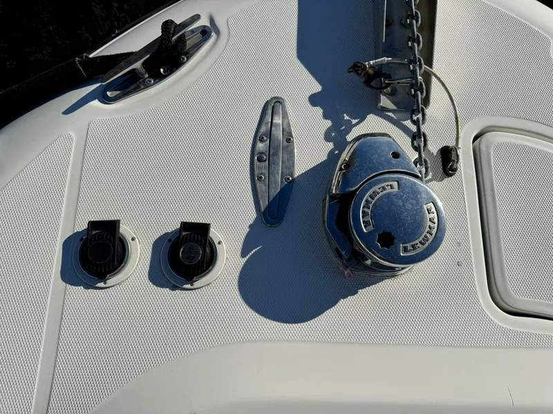 Slide: The Image of Hydra-Sports Vector 3300 CC 2004 - 5751438