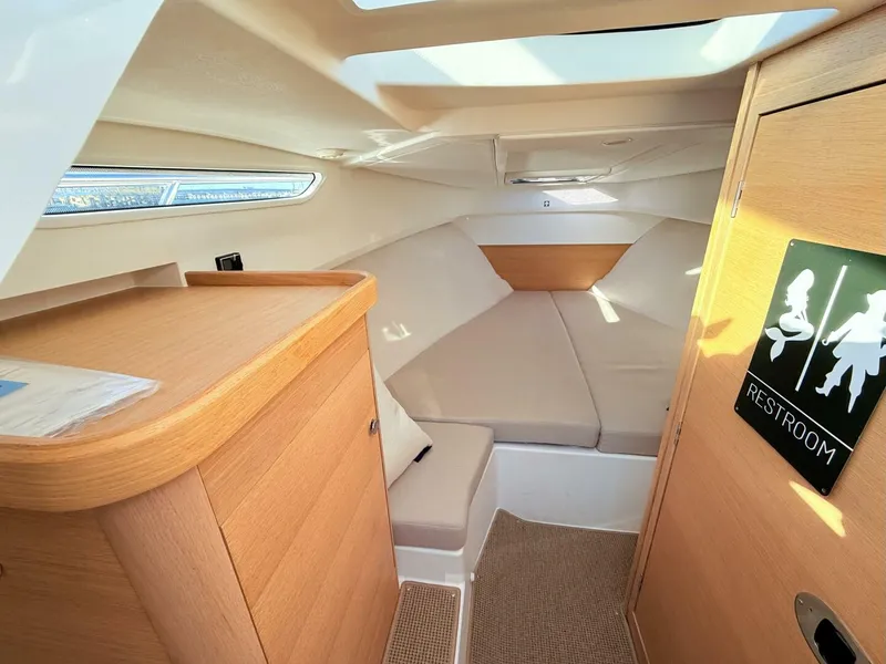 Slide: The Image of Nimbus 30 2023 - 5751458