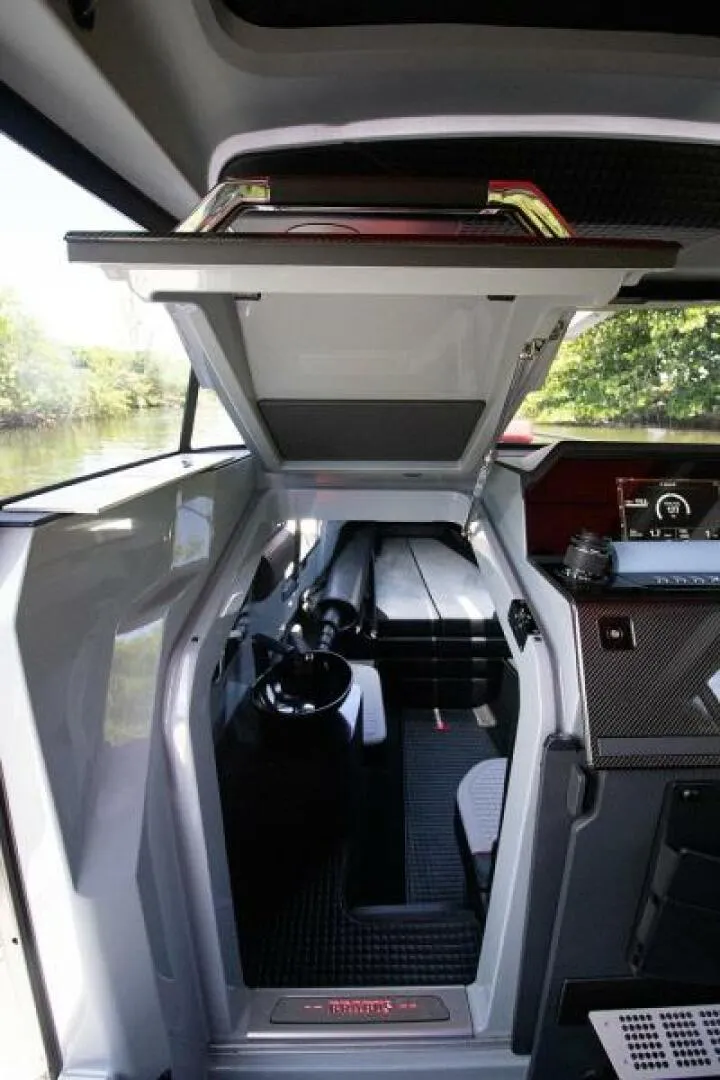 Slide: The Image of Brabus Shadow 900 Cabin Black Ops 2021 - 5751991