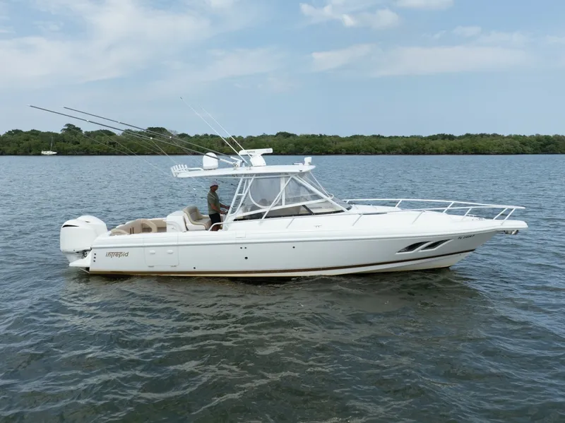 Slide: The Image of Intrepid 35 - Starboard Profile 2012 Intrepid 35WA - 5752215