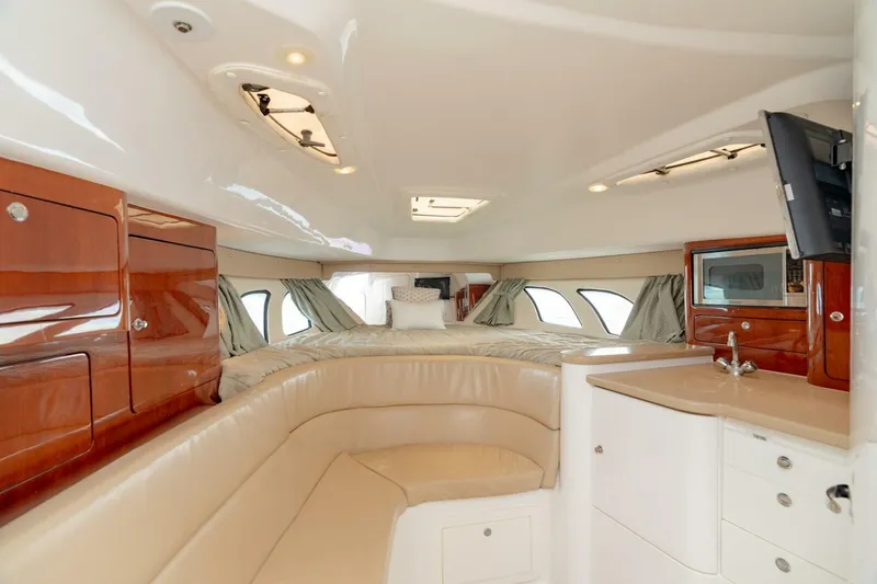 Slide: The Image of Intrepid 35 - Cabin 2012 Intrepid 35WA - 5752240