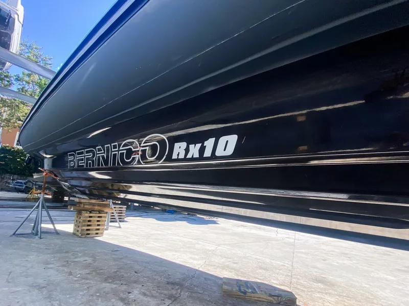 Slide: The Image of Other Bernico RX 10 2018 - 5752674