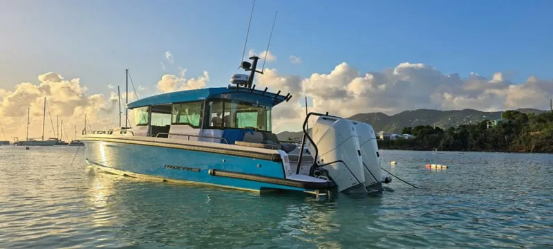 Slide: The Image of Axopar 37 Cross Cabin 2024 - 5752751