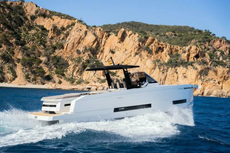Slide: The Image of De Antonio Yachts D32 2026 - 5752797