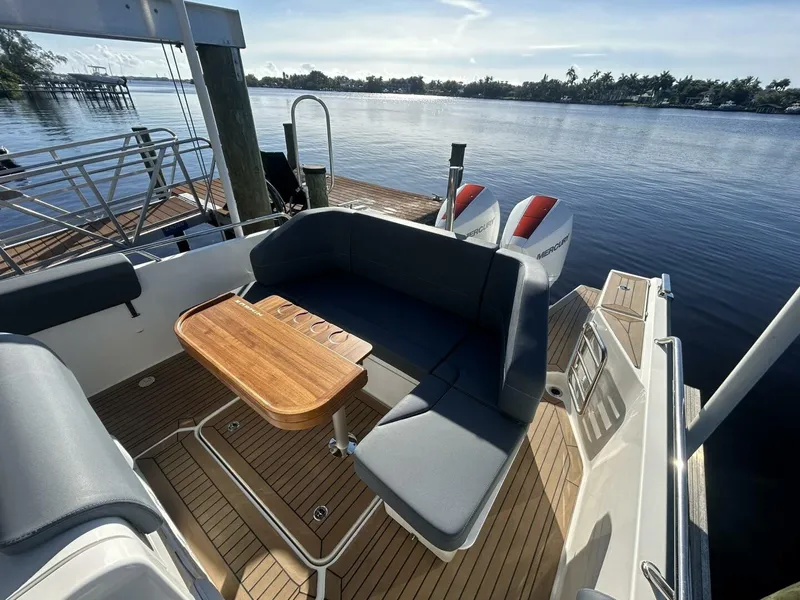 Slide: The Image of Aft Seating & Table - 5752874