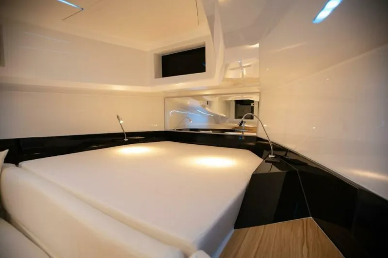 Slide: The Image of De Antonio Yachts D36 2026 - 5753036