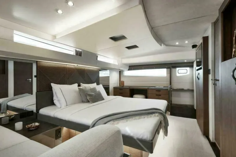 Slide: The Image of Prestige M48 Master Stateroom - 5753060