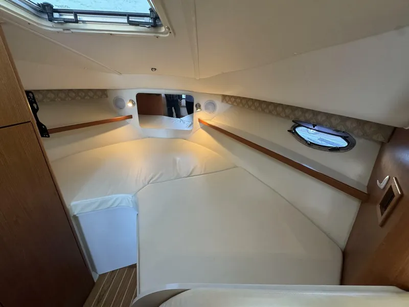 Slide: The Image of Tiara 2900 Open 2005 - 5753211