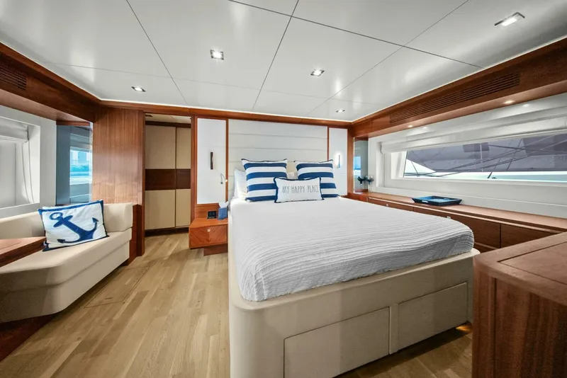 Slide: The Image of 2021 Sirena 64- DESTIN-E- Master Stateroom - 5753460
