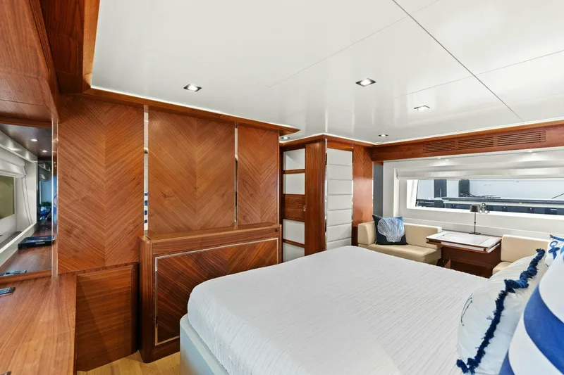 Slide: The Image of 2021 Sirena 64- DESTIN-E- Master Stateroom - 5753461
