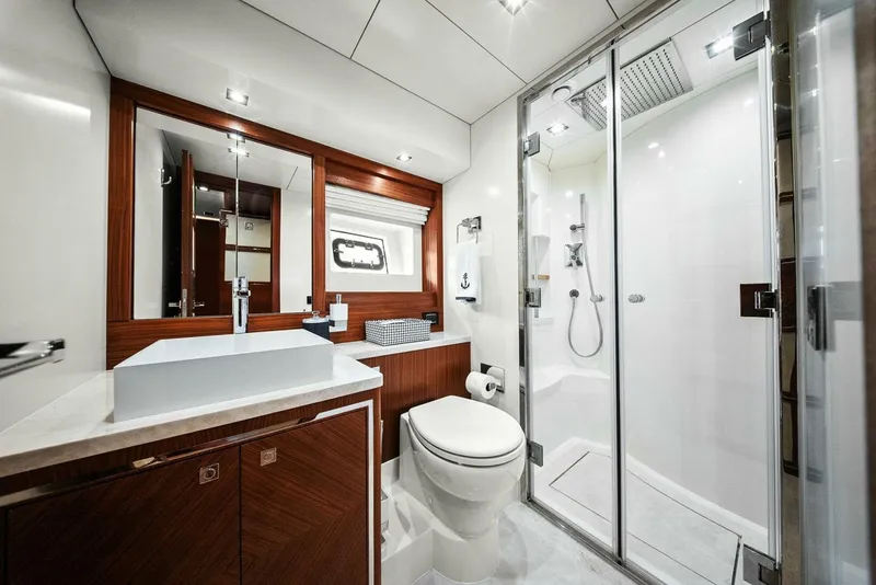 Slide: The Image of 2021 Sirena 64- DESTIN-E- Guest Head - 5753467