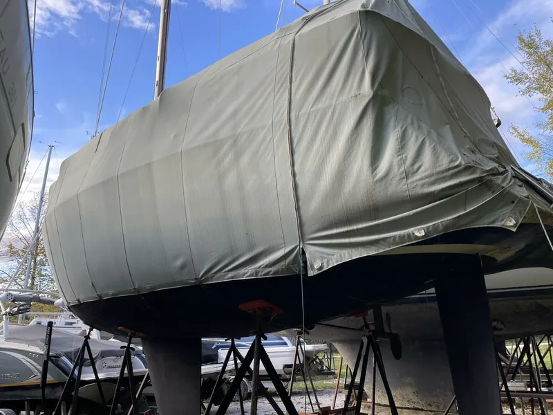 Slide: The Image of Pearson 33 1986 - 5753536