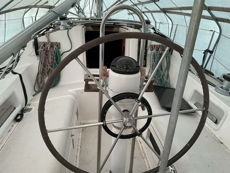 Slide: The Image of Pearson 33 1986 - 5753537