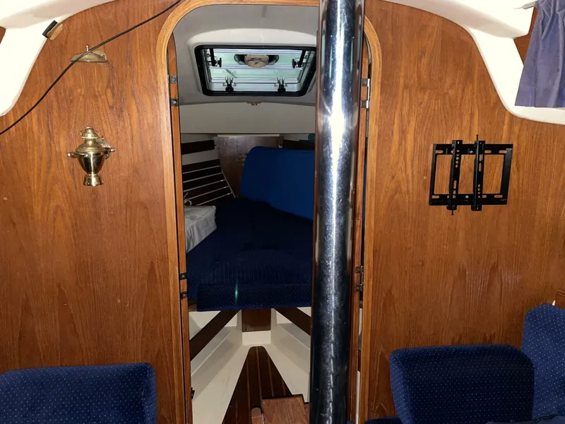 Slide: The Image of Pearson 33 1986 - 5753540