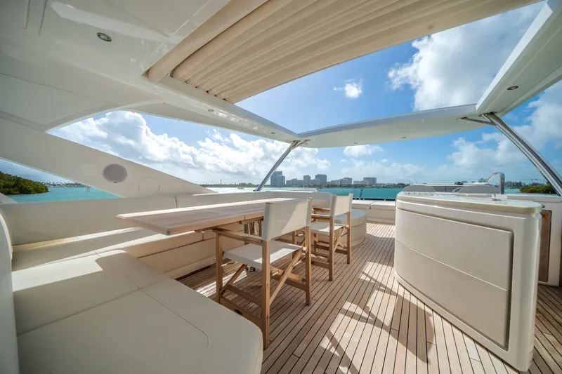 Slide: The Image of Sunseeker 76 YACHT 2019 - 5753662