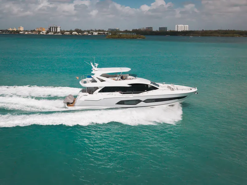 Slide: The Image of Sunseeker 76 YACHT 2019 - 5753646