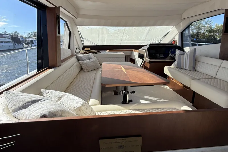 Slide: The Image of Galeon 500 FLY 2018 - 5753754