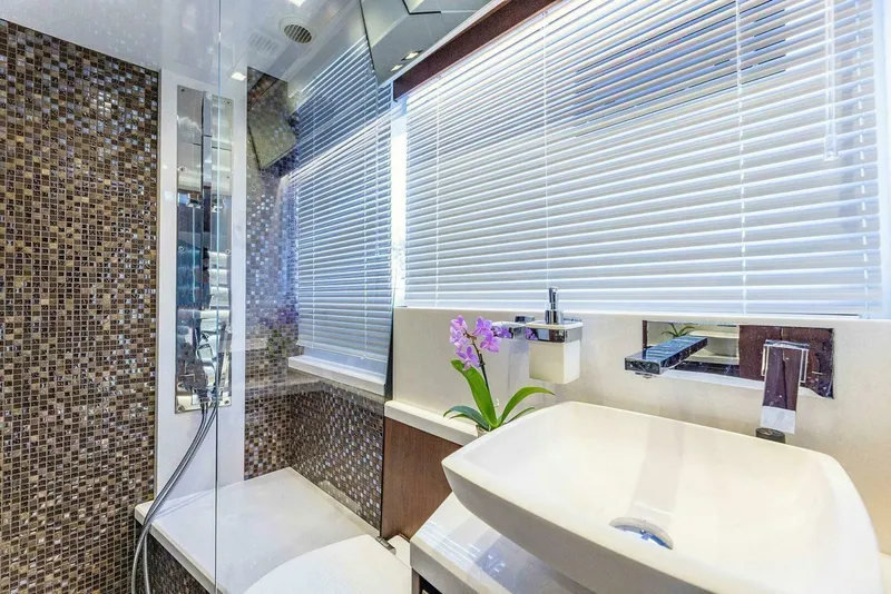 Slide: The Image of Galeon 640 FLY 2019 - 5753918