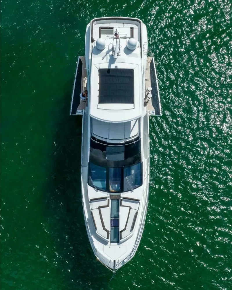 Slide: The Image of Galeon 640 FLY 2019 - 5753930