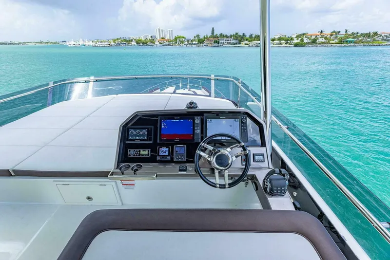 Slide: The Image of Galeon 640 FLY 2019 - 5753835