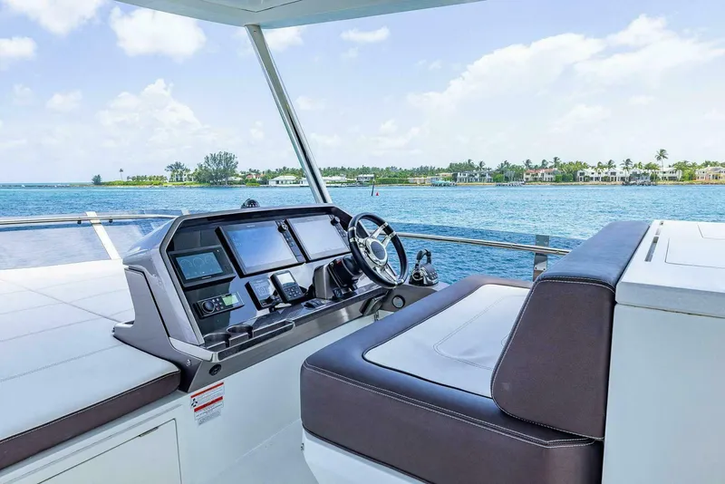 Slide: The Image of Galeon 640 FLY 2019 - 5753837