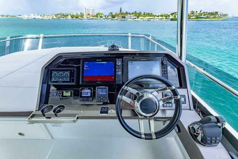 Slide: The Image of Galeon 640 FLY 2019 - 5753841